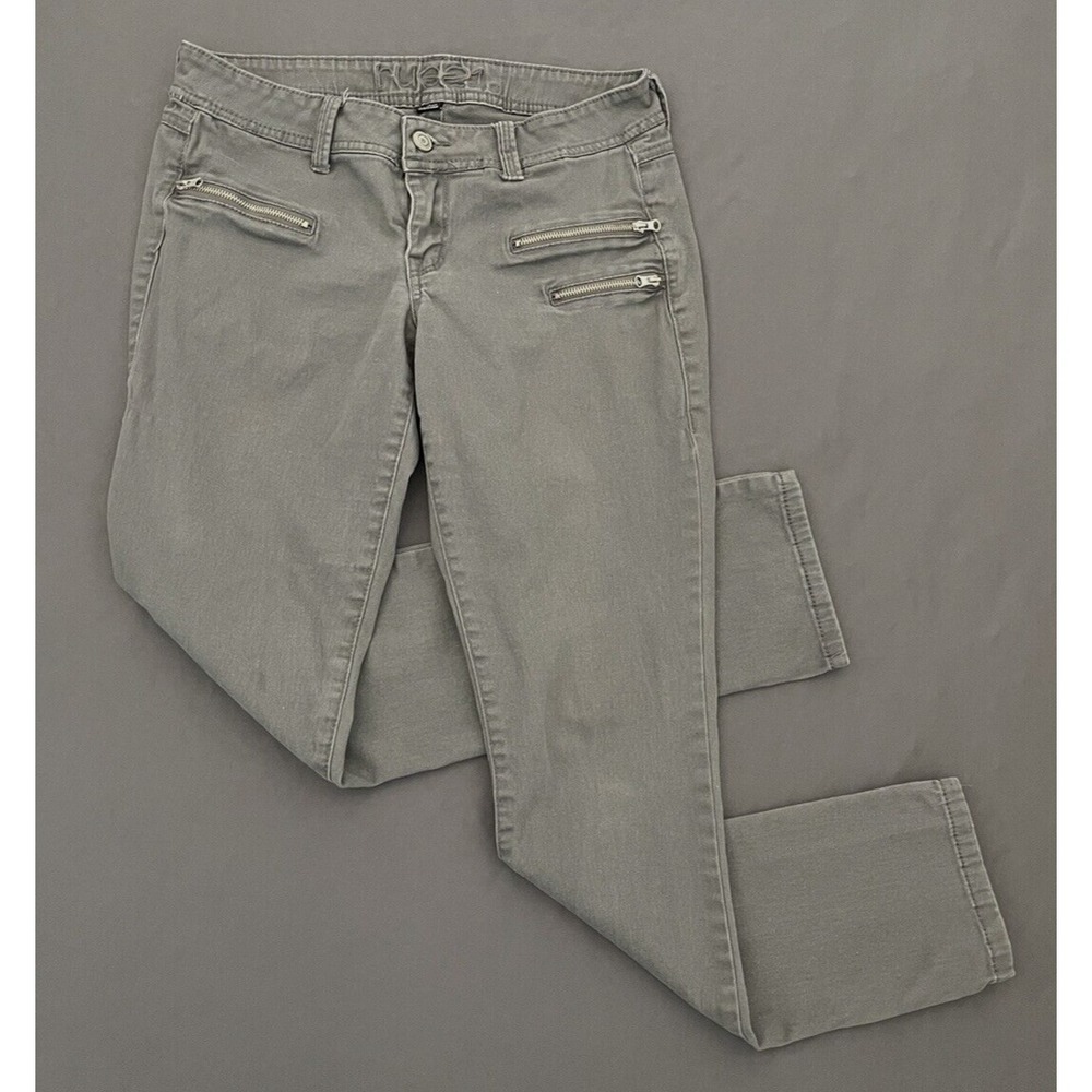 Rue 21 Jeans Womens Size 3/4 Gray Low Rise Straight Leg‎ Slim Fitting Y2K Style